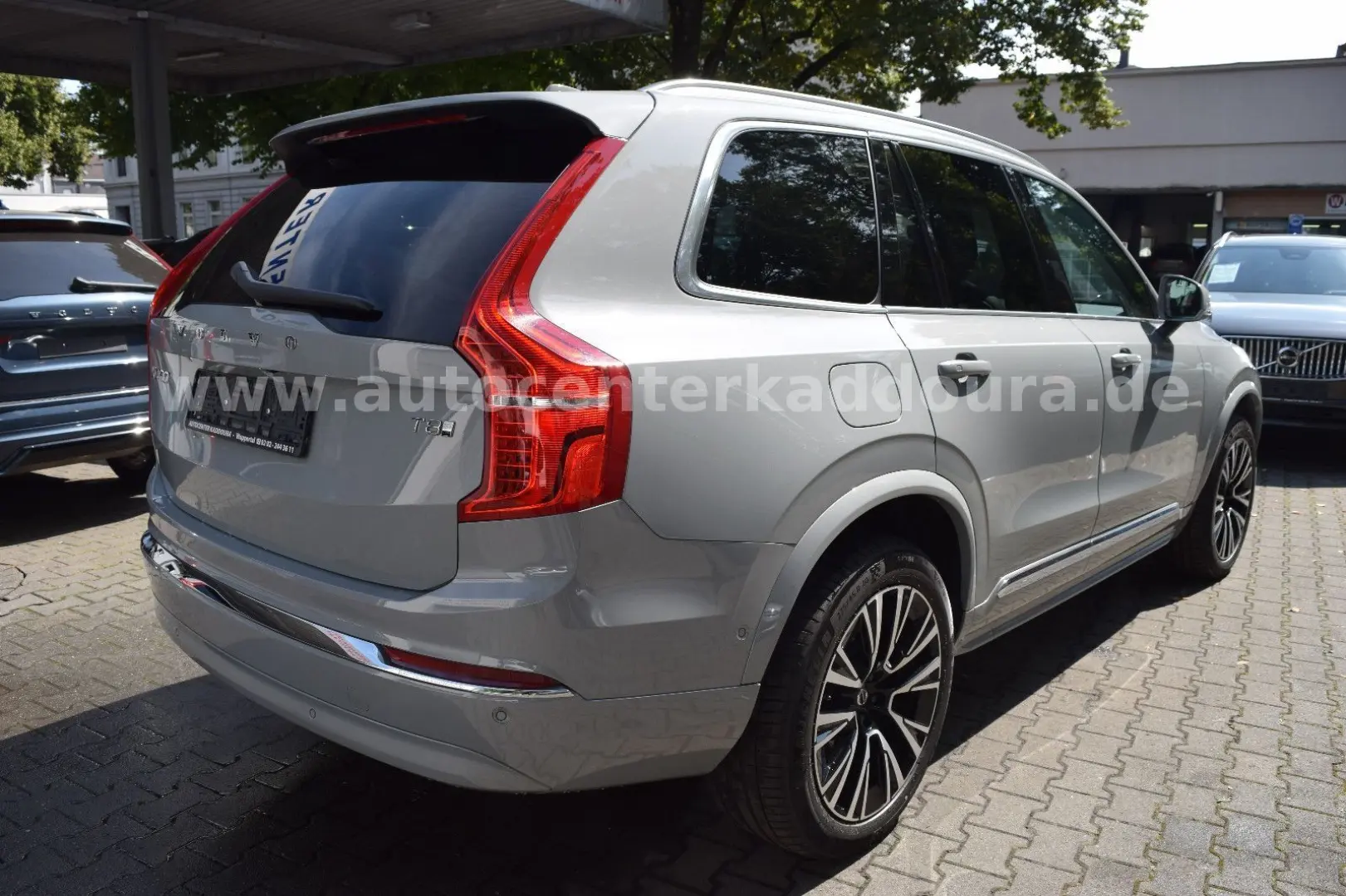 XC90 T8Plus Bright AWDHed-Up,PANO,360°,H&K,20