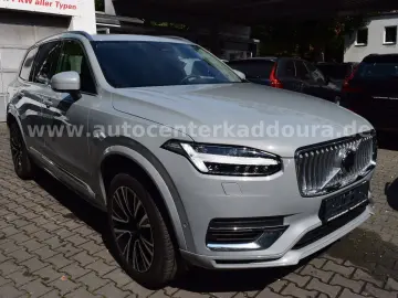 XC90 T8Plus Bright AWDHed-Up,PANO,360°,H&K,20