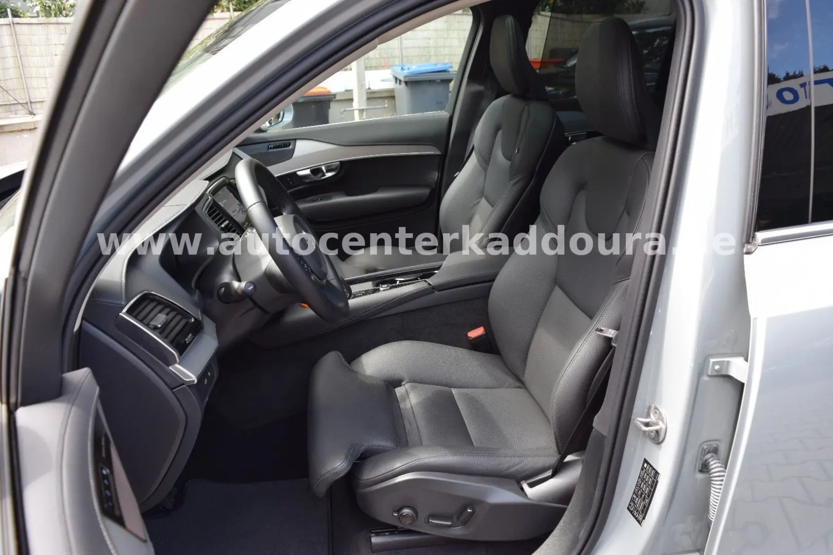 XC90 T8Plus Bright AWDHed-Up,PANO,360°,H&K,20