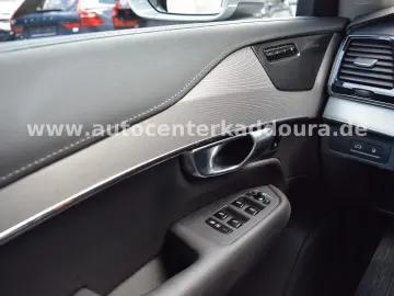 XC90 T8Plus Bright AWDHed-Up,PANO,360°,H&K,20