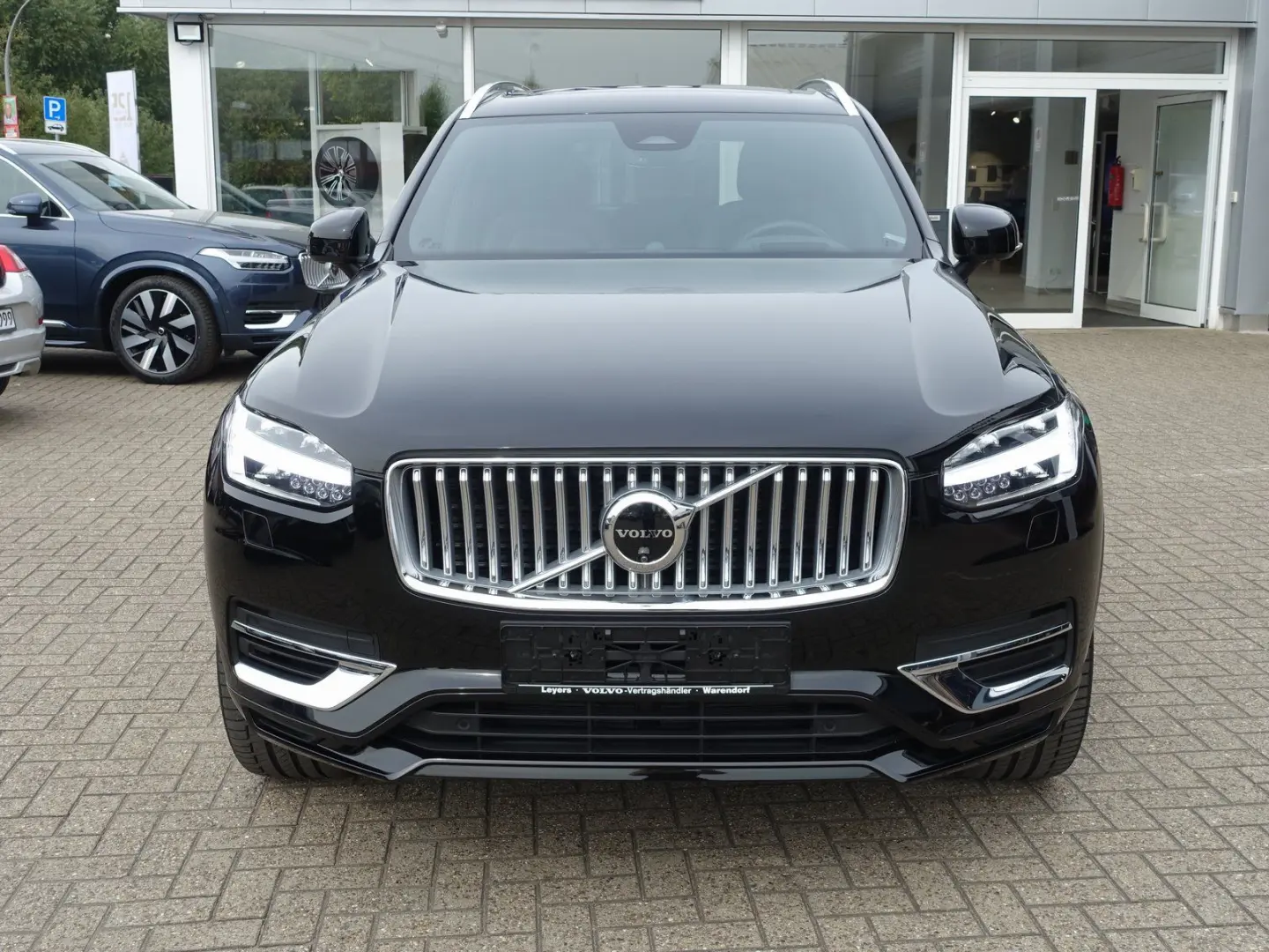 XC90 Plus T8 AWD/360°/B&W/Pano/FourC/AHK/BLIS