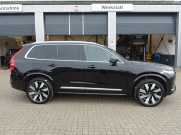 XC90 Plus T8 AWD/360°/B&W/Pano/FourC/AHK/BLIS