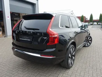XC90 Plus T8 AWD/360°/B&W/Pano/FourC/AHK/BLIS