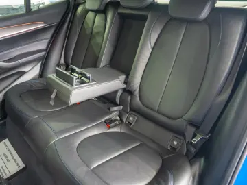 BMW X2 xDrive 25e Automatik „M-Sport“