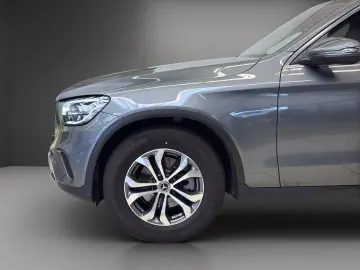 GLC 200 4M Kamera*AHK*LED*Park-Paket*Easy-Pack++