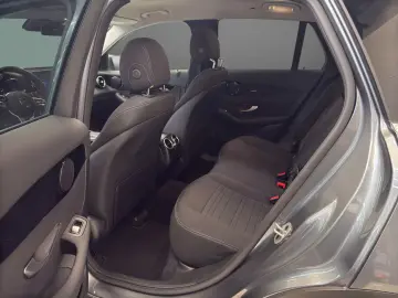 GLC 200 4M Kamera*AHK*LED*Park-Paket*Easy-Pack++