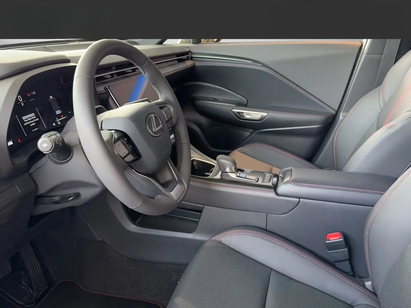Lexus LBX EMOTION 4x4