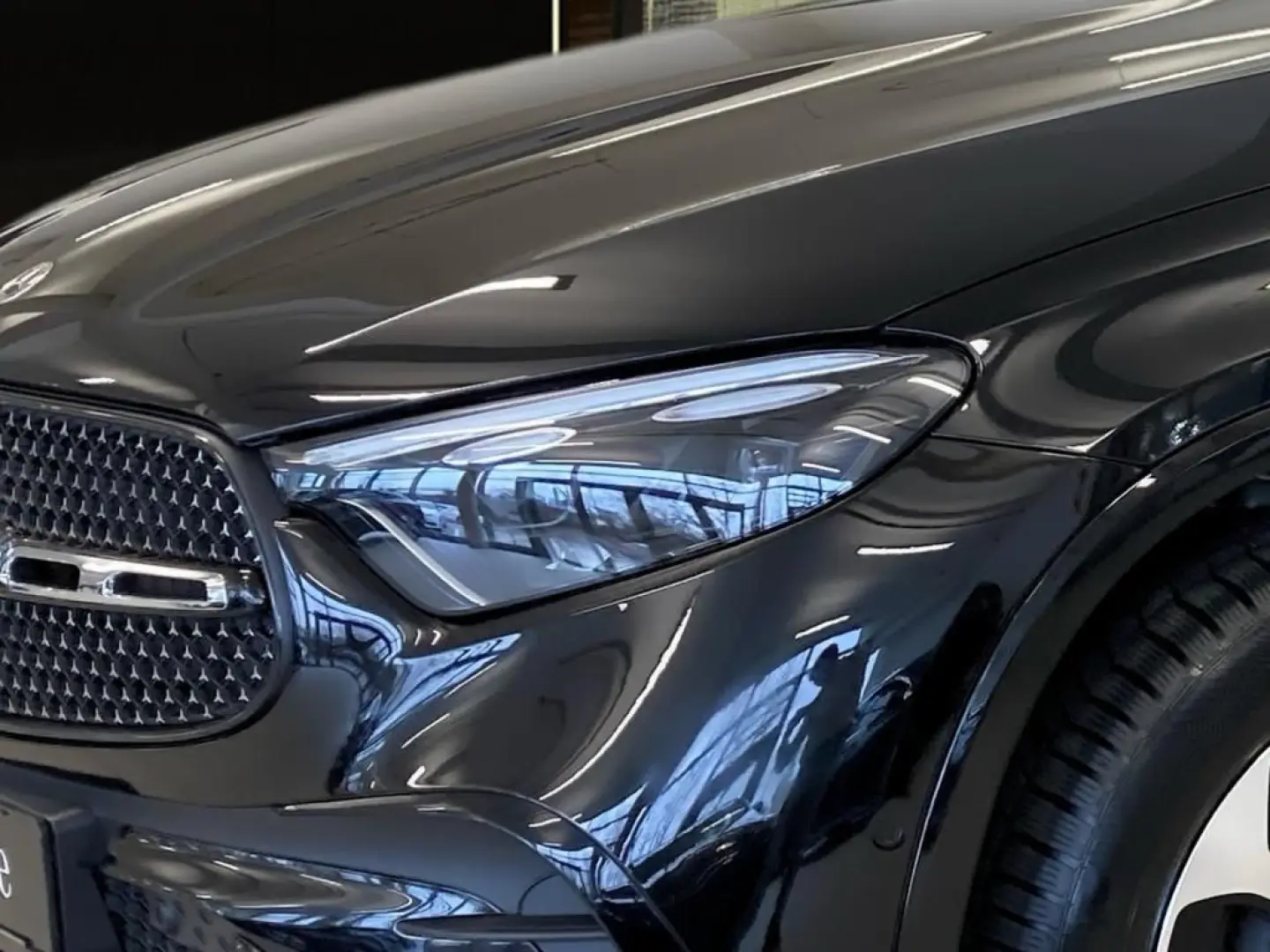 GLC 300 e 4M AMG-Line+Night+AHK+DISTRONIC+Memory