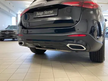 GLC 300 e 4M AMG-Line+Night+AHK+DISTRONIC+Memory