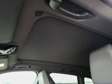 BMW X3 20d xDrive M-Sport AHK PANO HuD