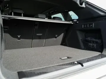 BMW X3 20d xDrive M-Sport AHK PANO HuD