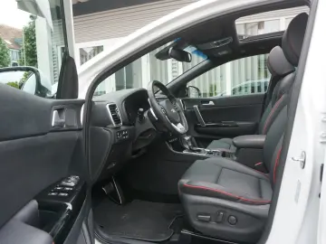 Sportage GT-Line 4WD Pano 360 ACC Navi 4SHZ Belü