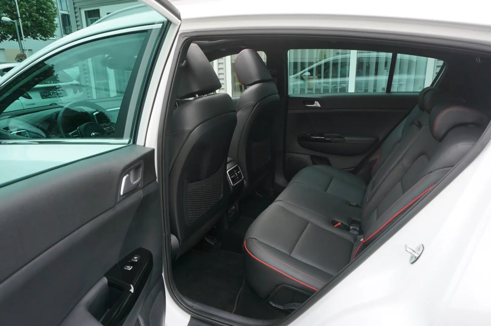 Sportage GT-Line 4WD Pano 360 ACC Navi 4SHZ Belü