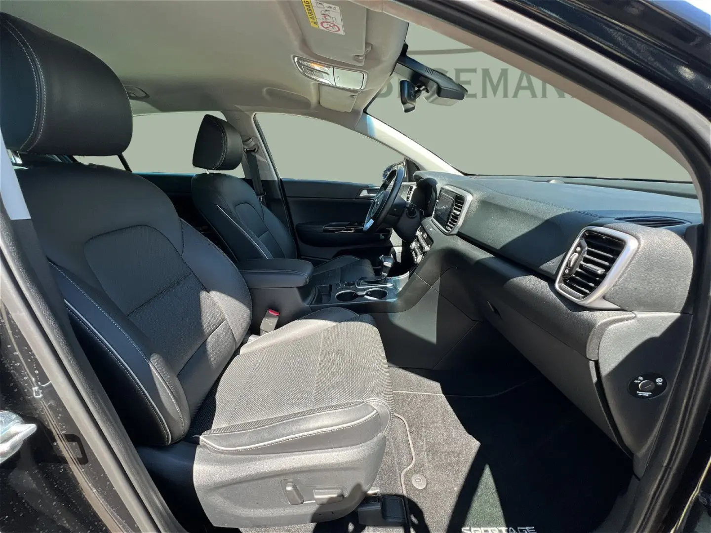 Sportage 1.6 CRDi 4WD Black Edition JBL AHK Lede