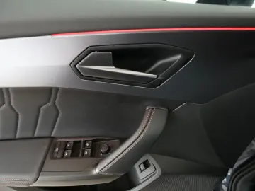 Formentor VZ 2.0TSI LED*VIRTUAL*AHK*ACC*SIDE*19