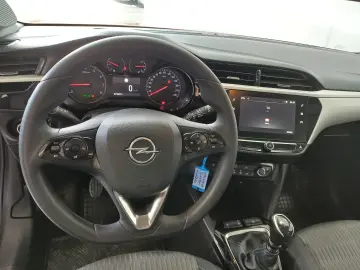 Opel Corsa 1.2L 75CP