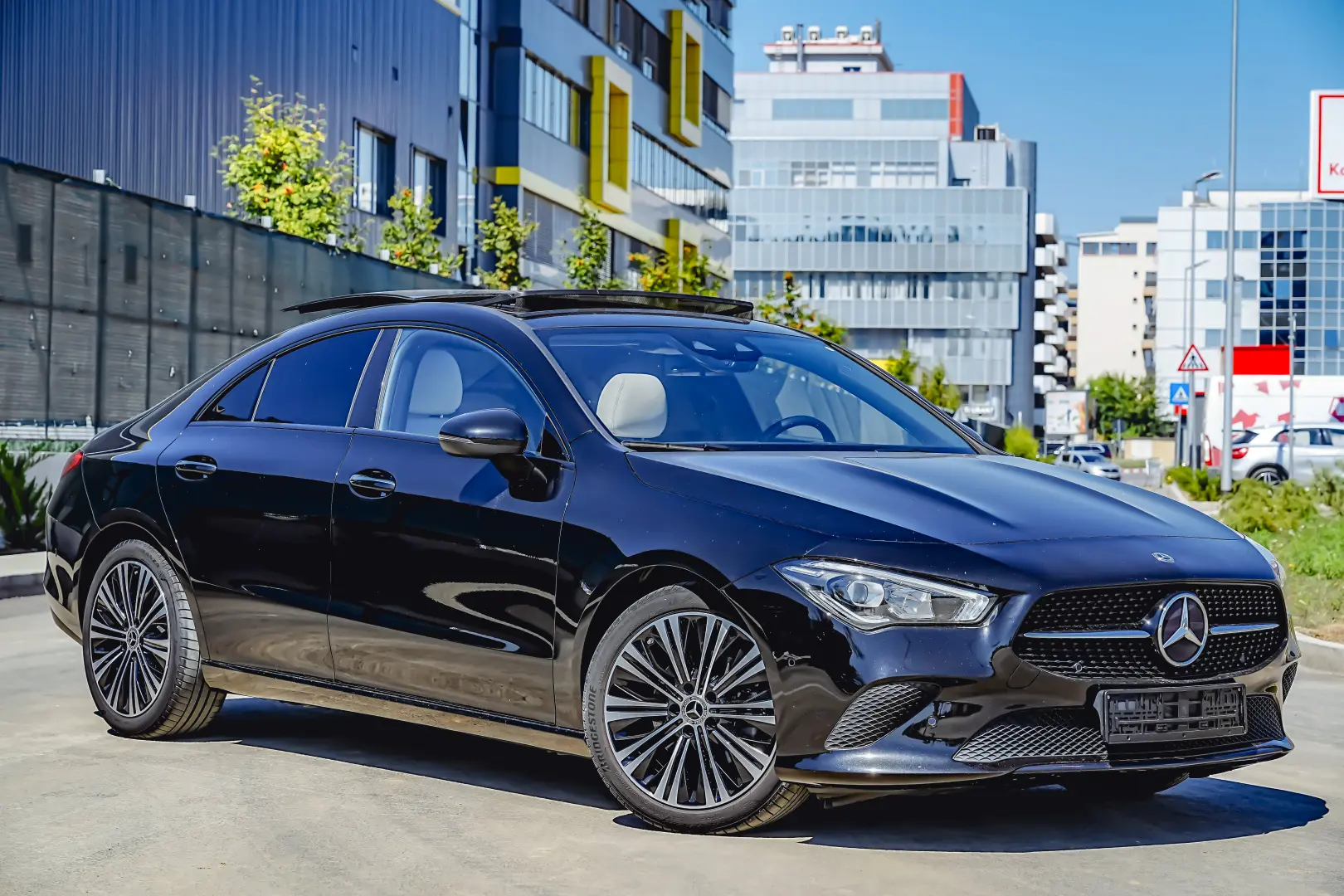 Mercedes-Benz CLA 200