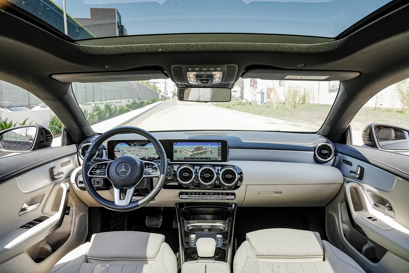 Mercedes-Benz CLA 200
