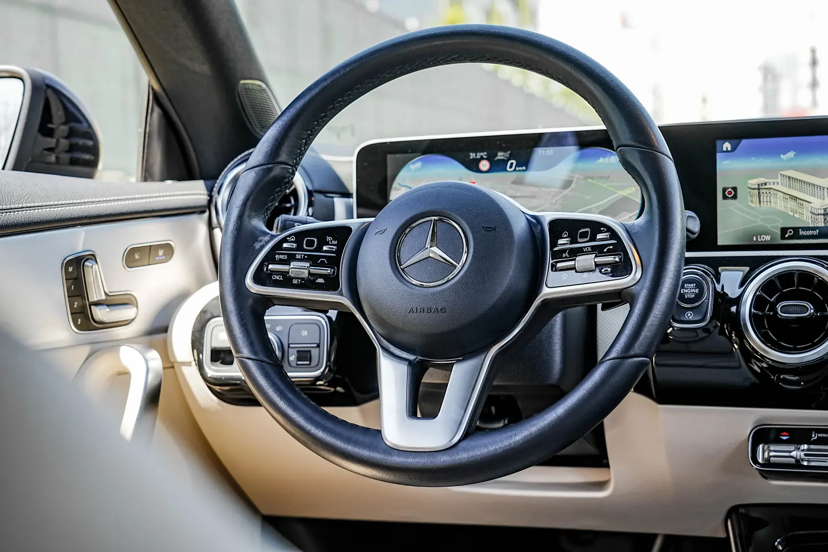 Mercedes-Benz CLA 200