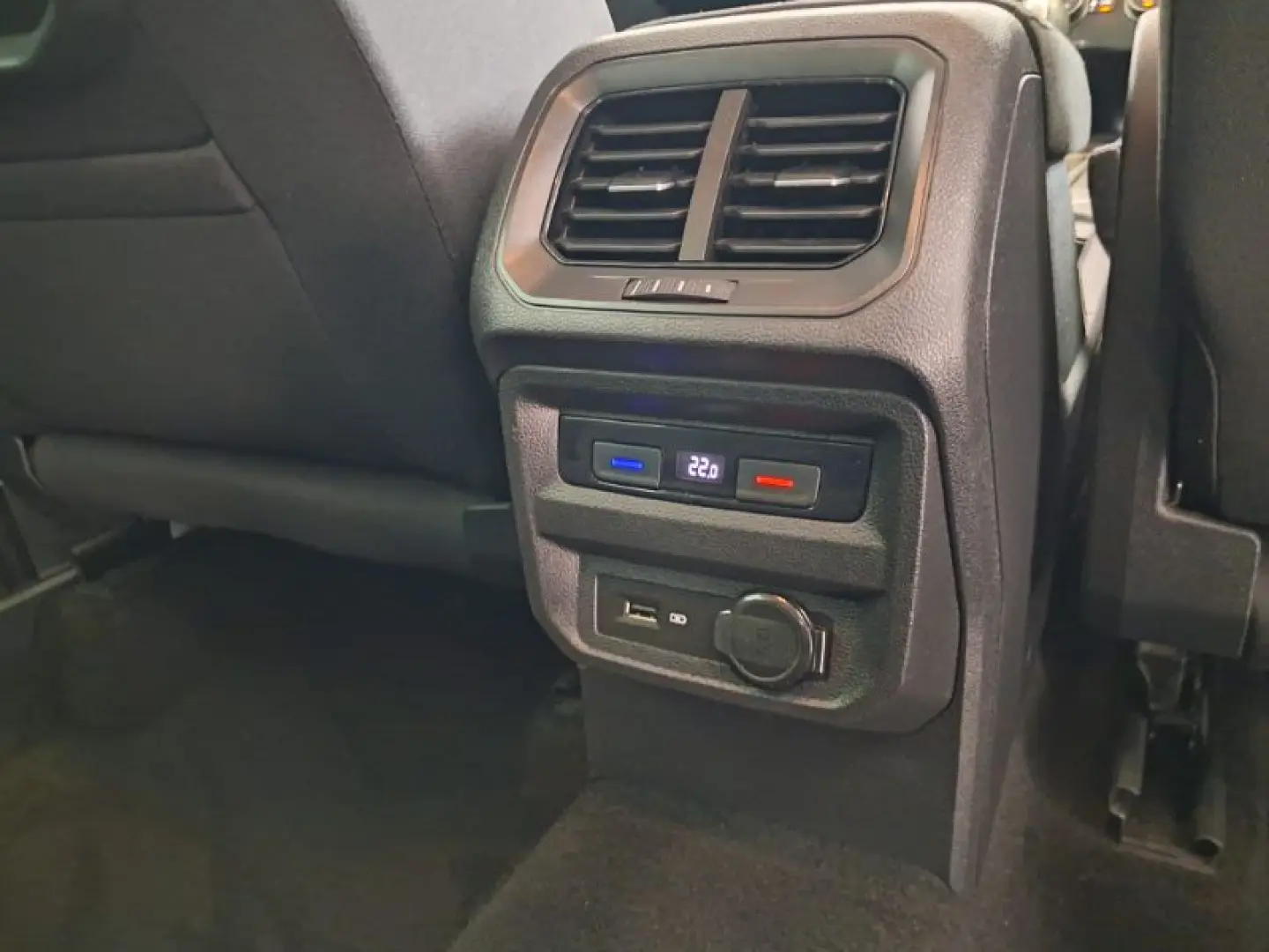 VOLKSWAGEN TIGUAN 2.0 TDI 150CP Comfortline DSG 4Motion