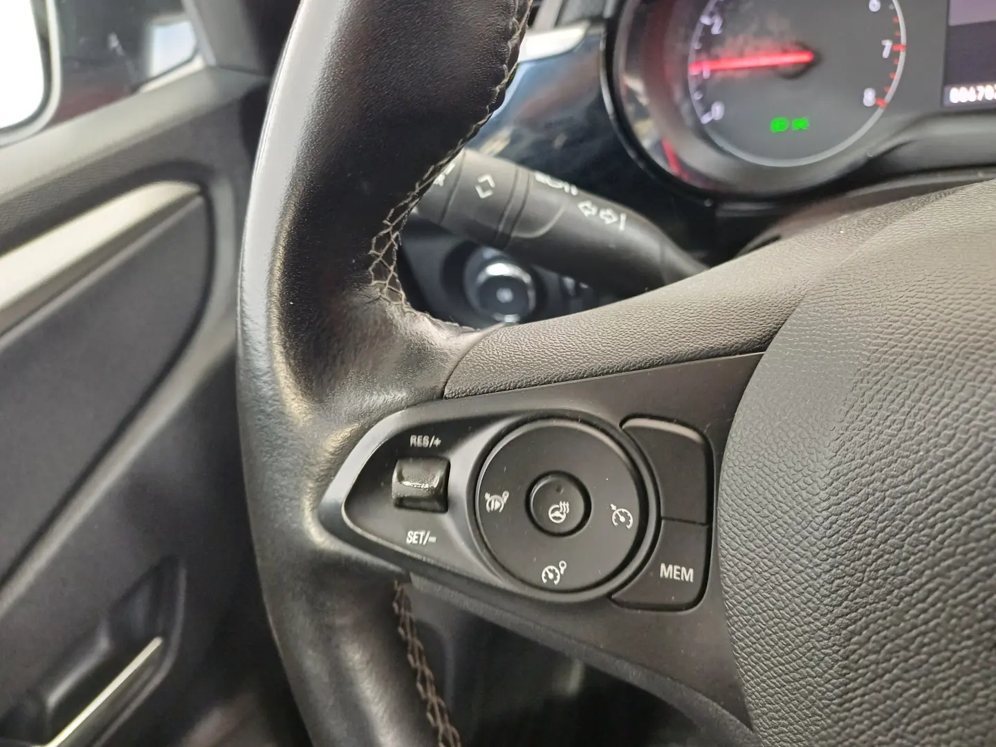 Opel Corsa 1.2L 101CP