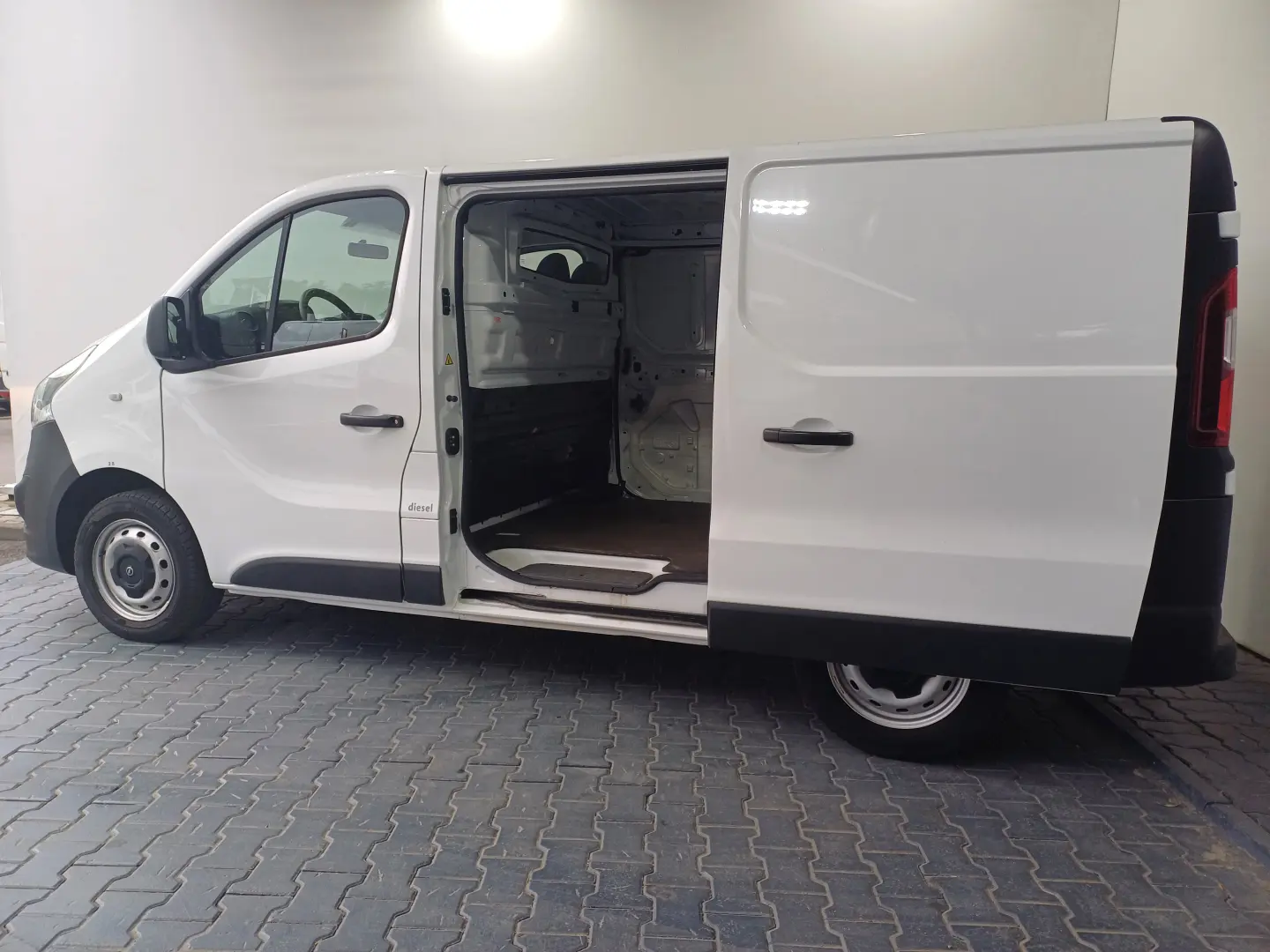 Opel Vivaro L1H1 1.6CDTI 121 CP