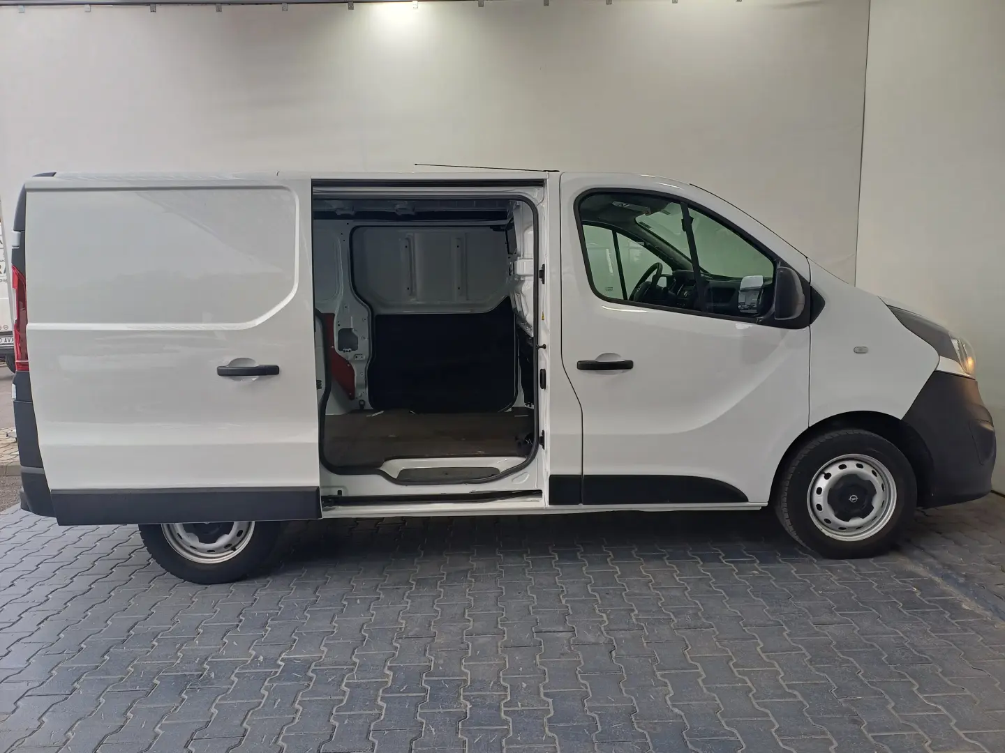 Opel Vivaro L1H1 1.6CDTI 121 CP