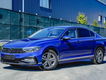 Volkswagen Passat Variant 2.0 TDI DSG R Executive