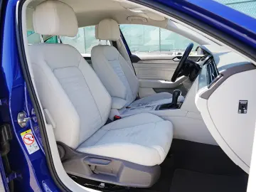 Volkswagen Passat Variant 2.0 TDI DSG R Executive