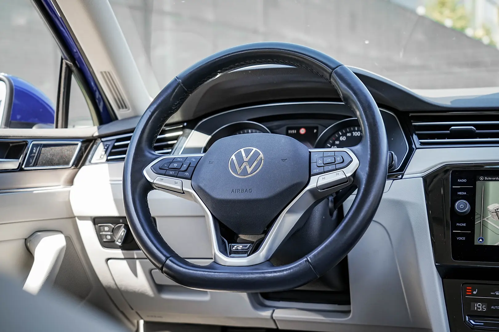 Volkswagen Passat Variant 2.0 TDI DSG R Executive