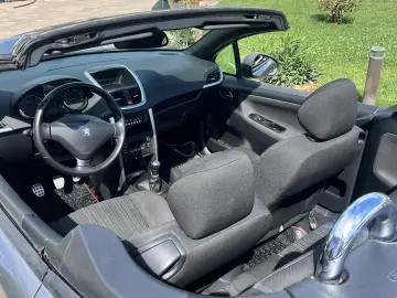 Peugeot 207 CC