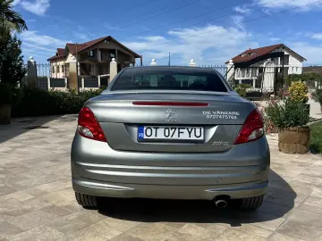 Peugeot 207 CC