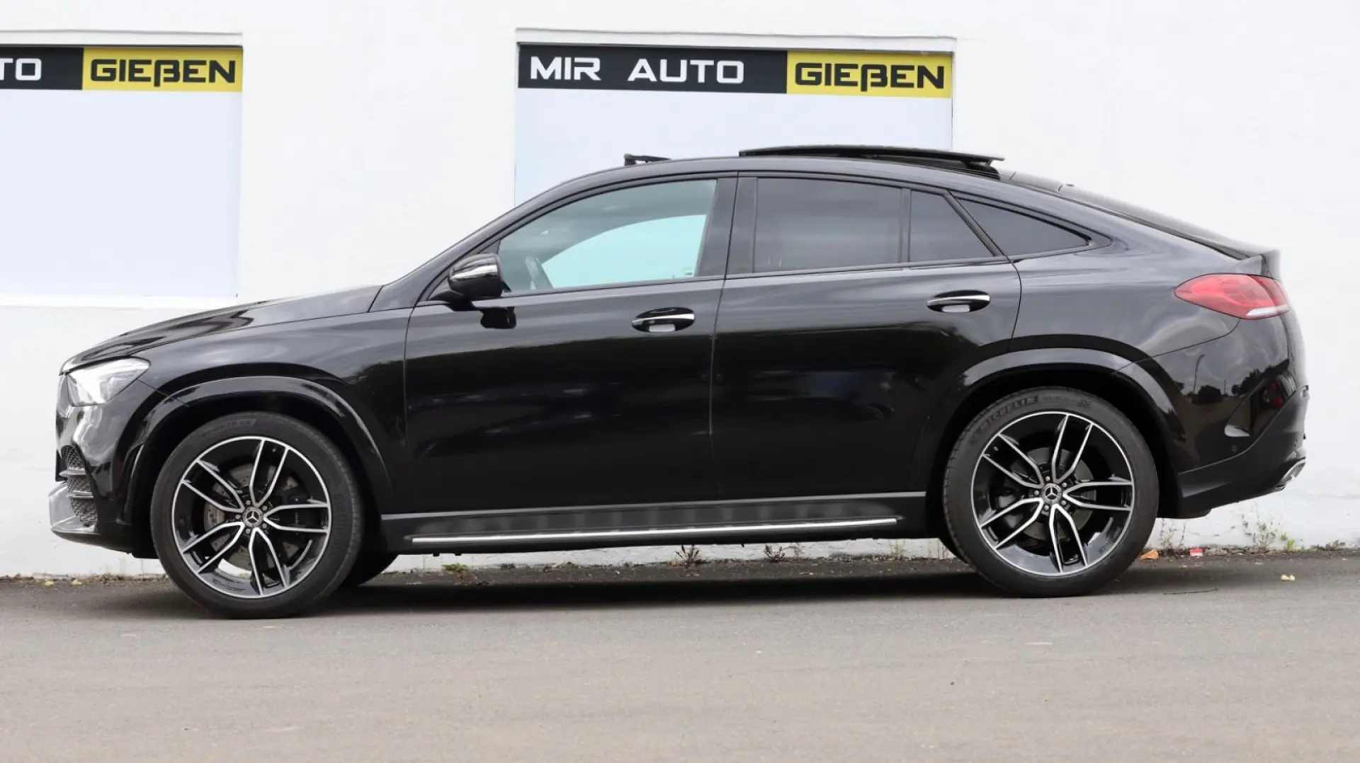 GLE 400d 4M Coupe AMG Line Night Paket Pano Head