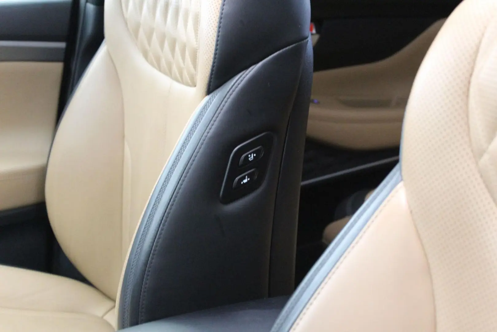 Santa Fe 1.6 T-GDI PHEV Premium Plus Sky 7p. | 1