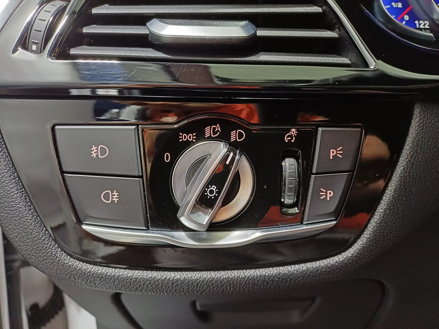 BMW 520D Luxury xDrive 190CP Automat
