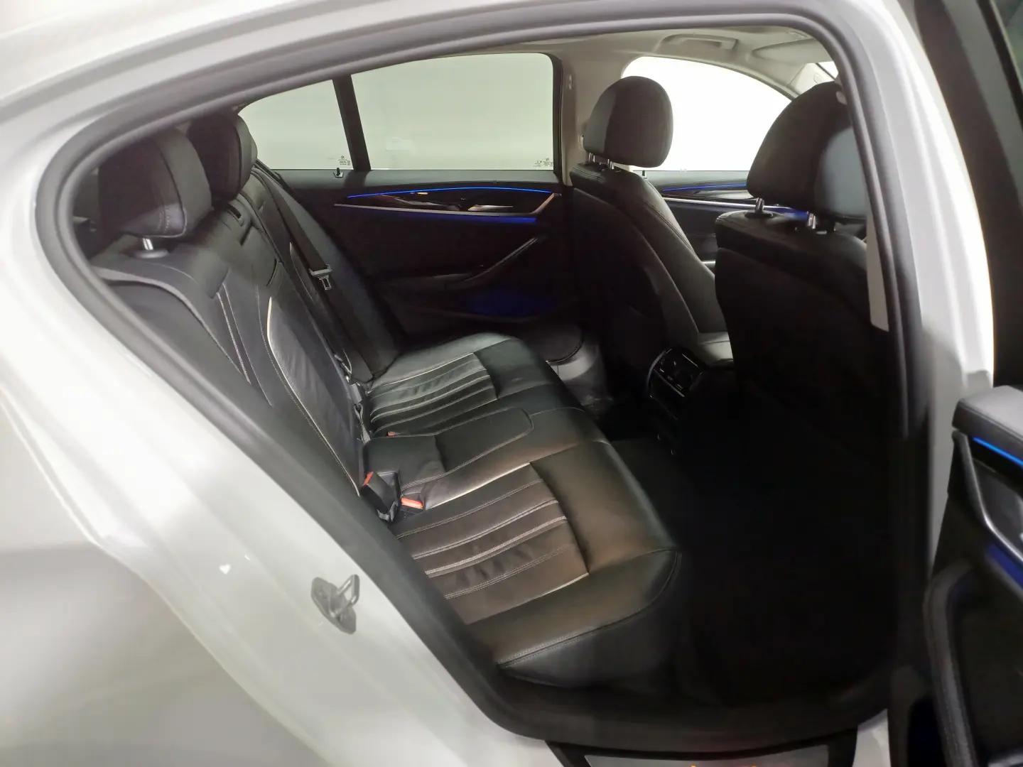 BMW 520D Luxury xDrive 190CP Automat