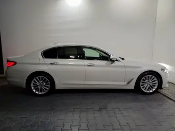 BMW 520D Luxury xDrive 190CP Automat