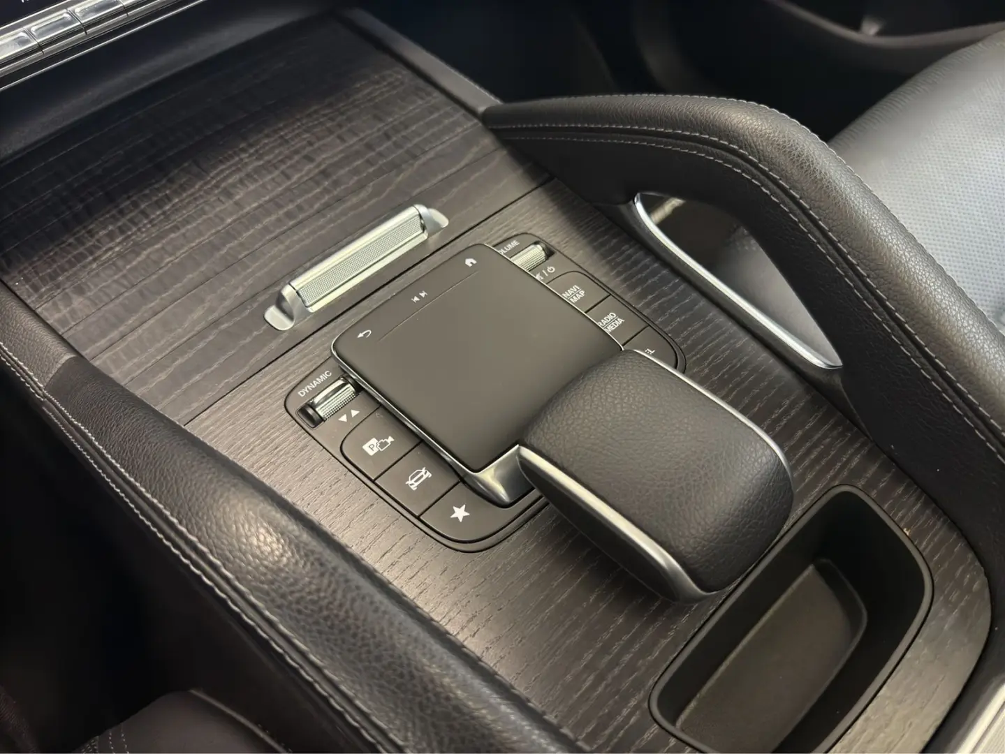 GLE 400 d 4M Pano*Standheizung*MEMORY*HUD*21
