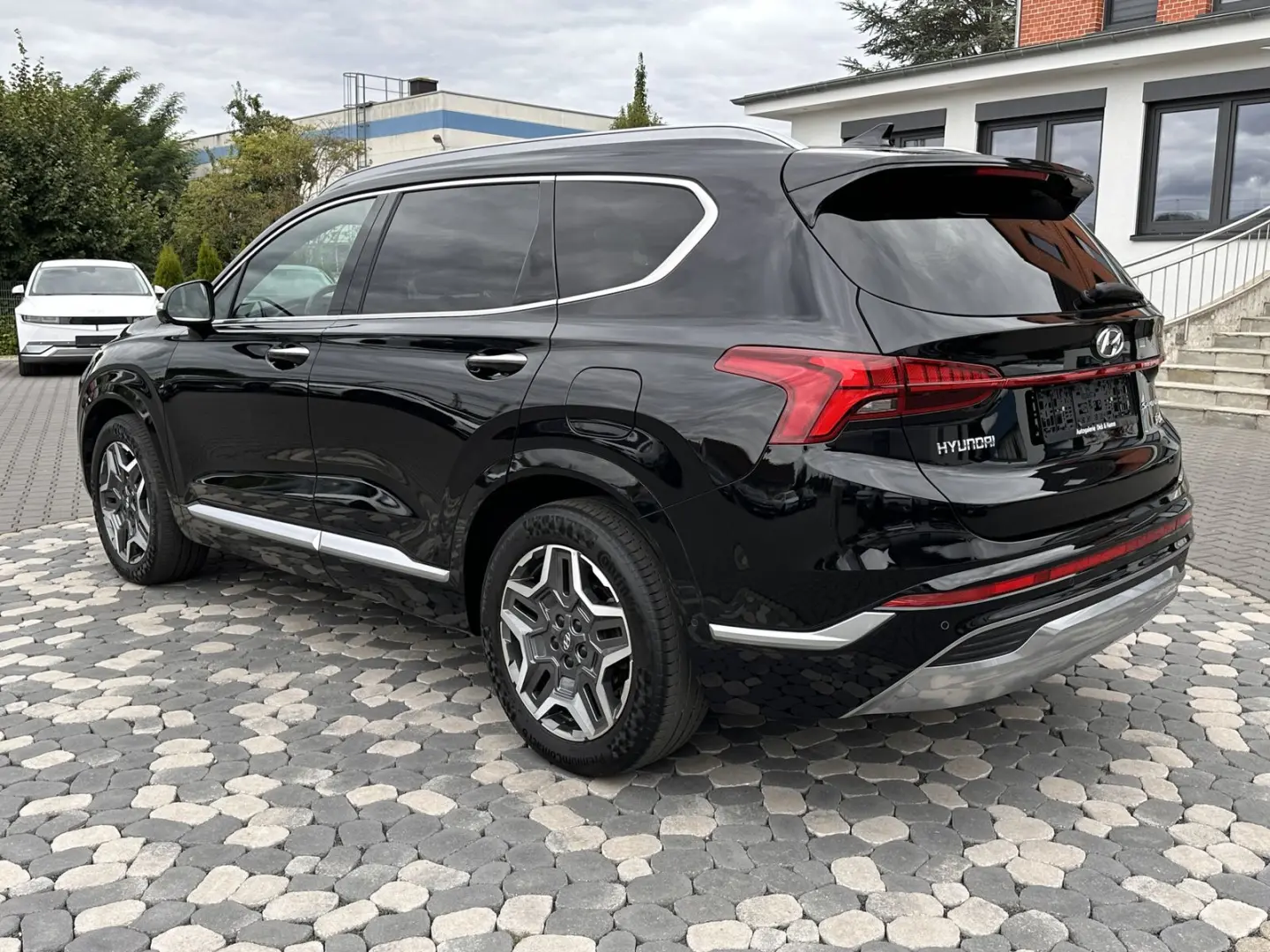 Santa Fe Signature Plug-In Hybrid 4WD W-GARANTIE
