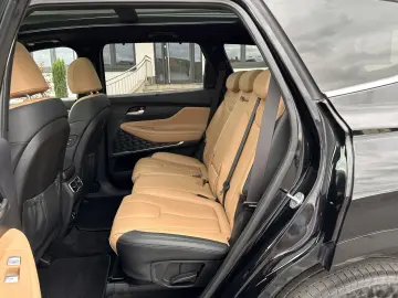 Santa Fe Signature Plug-In Hybrid 4WD W-GARANTIE