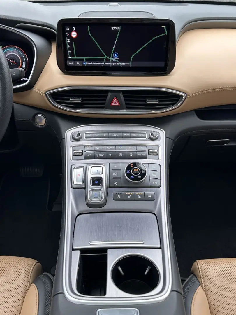 Santa Fe Signature Plug-In Hybrid 4WD W-GARANTIE