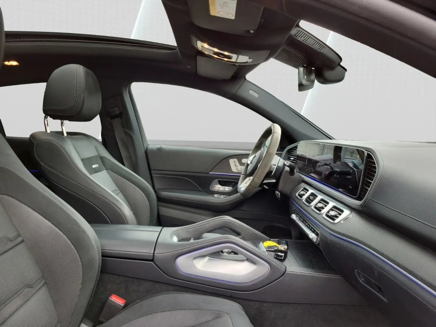 GLE 53 AMG Night-Paket Pano HUD Burmester 22
