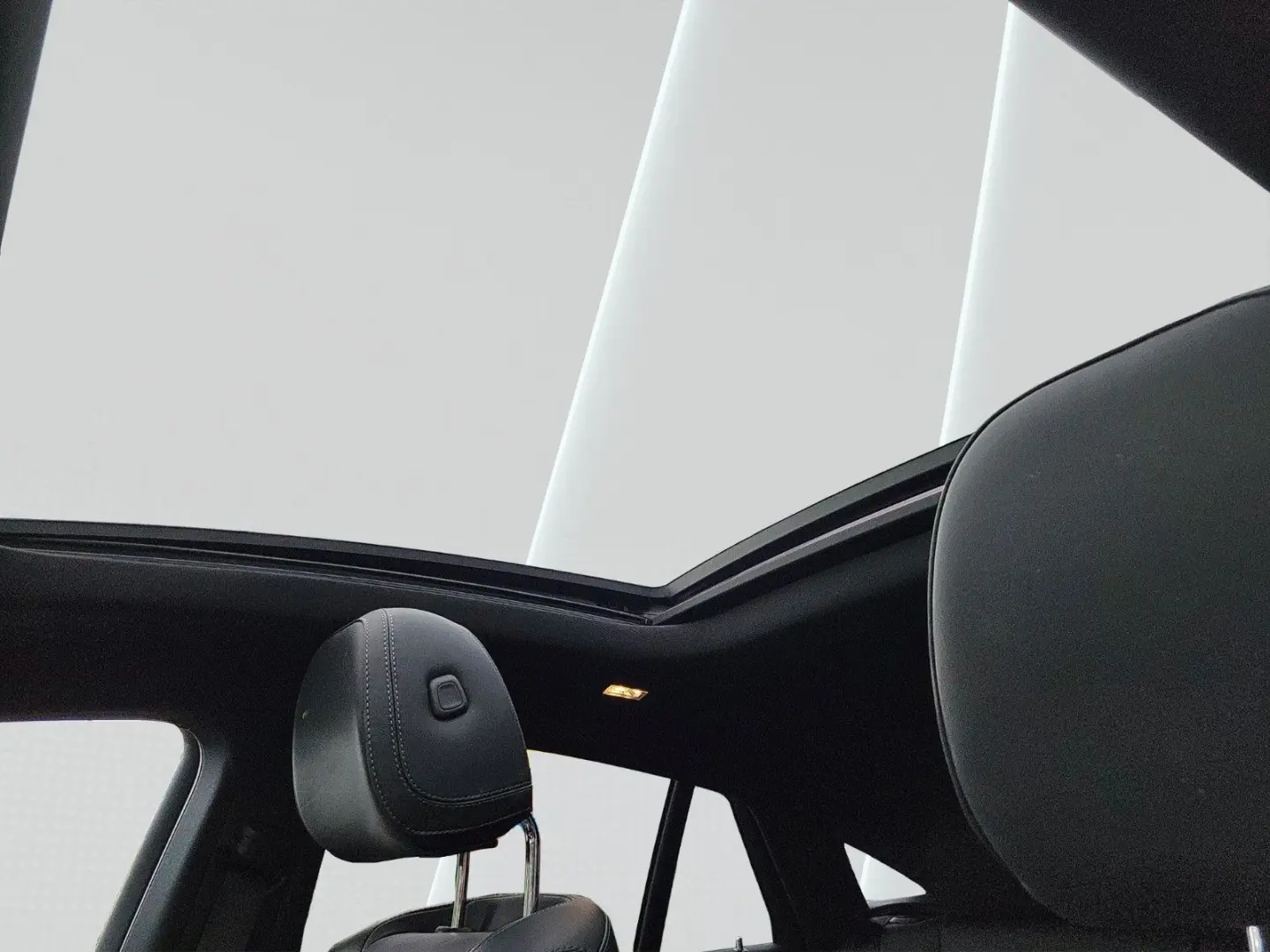 GLE 53 AMG Night-Paket Pano HUD Burmester 22
