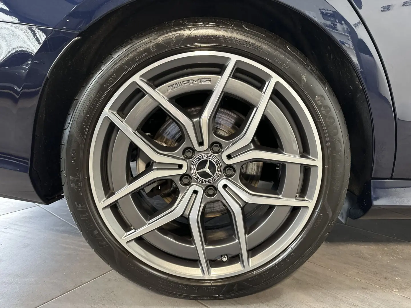 E 200 T AMG-Line NAV+LED+PANORAMA+BURMESTER+360°