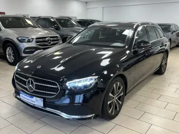 E 300 Avantgarde ACC LED Navi R.Cam SHZ CarPlay