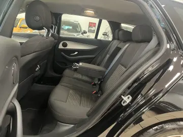E 300 Avantgarde*ACC*LED*Navi*R.Cam*SHZ*CarPlay*