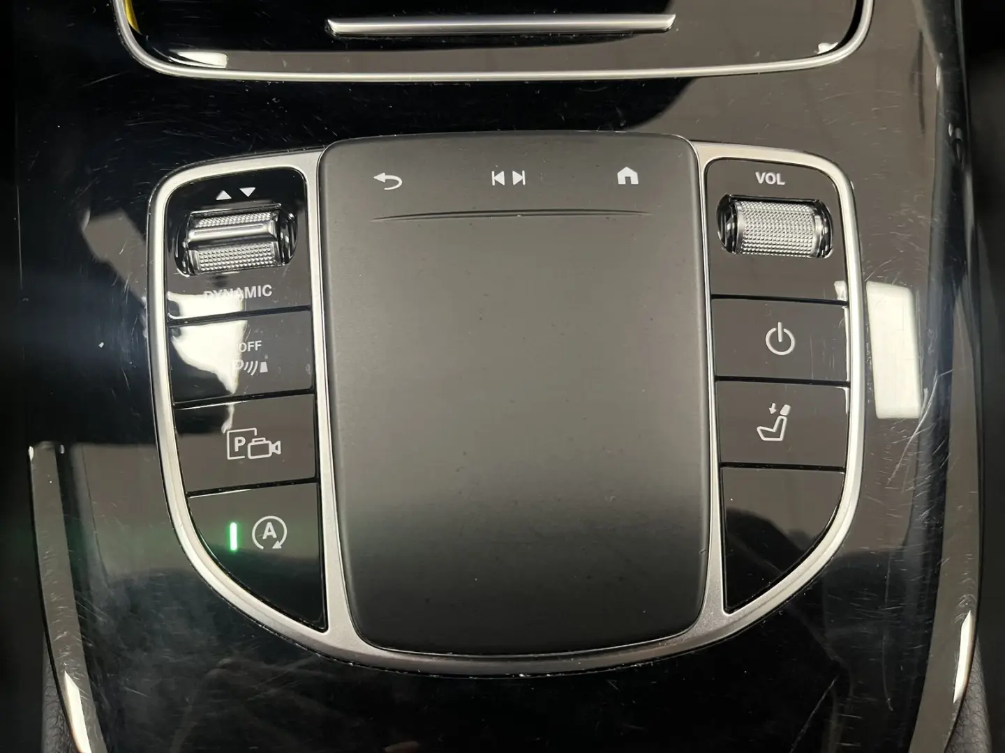 E 300 Avantgarde*ACC*LED*Navi*R.Cam*SHZ*CarPlay*