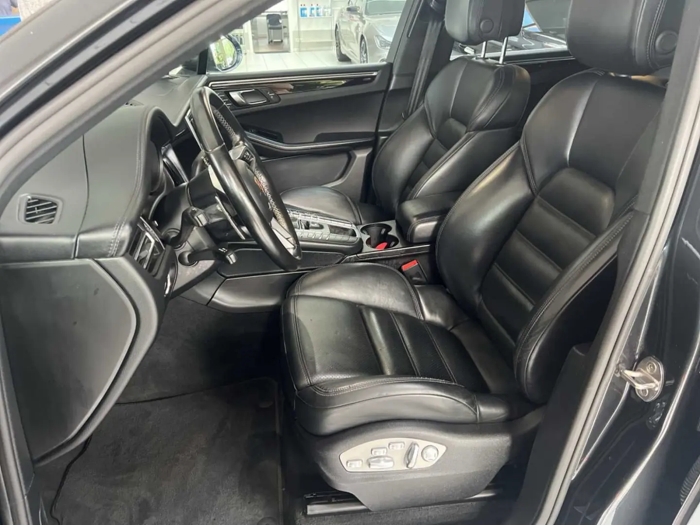 Macan S *Sport Classic*PDLS+*AHK*1. Hand*MWST*