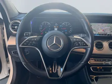 E 300 e T 9G-TRONIC *LED*el Heck*Niveau*CAM*SHZ*