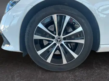E 300 e T 9G-TRONIC *LED*el Heck*Niveau*CAM*SHZ*